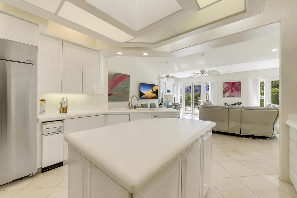 Lake La Quinta - Residential Lease