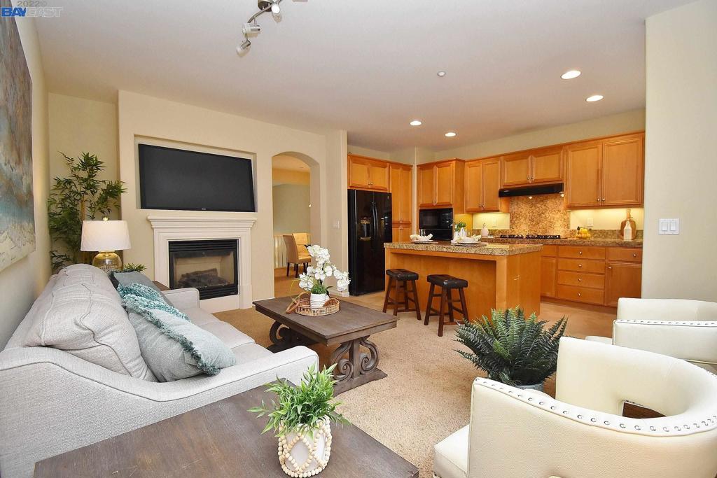 Twilight Open House Friday 9/23 from 5-7pm and open Saturday 9/24 from 2-5pm! This is your opportunity to own a gorgeous townhouse style condominium in the highly desirable Willows neighborhood. Enjoy luxury style living for less! Fabulous features include formal living and dining rooms, vaulted ceiling, arched doorways, inviting kitchen/family area, generous sized bedrooms, and a tranquil primary suite complete with double-sink vanity, water closet, step-in shower, and a generous walk-in closet. Light and bright, the beautiful kitchen features plenty of cabinet space, granite tile countertops, black appliances including gas stove, kitchen island complete with breakfast bar seating, and opens to the family room featuring a cozy fireplace. Along with the living and dining rooms and charming balcony, this is a great layout for entertaining friends and family! Fantastic location - walk to Lucky Stores, Starbucks, Mountain Mikes, and more. Immediate access to 680 for a shorter commute. All this plus highly rated schools. Welcome Home!