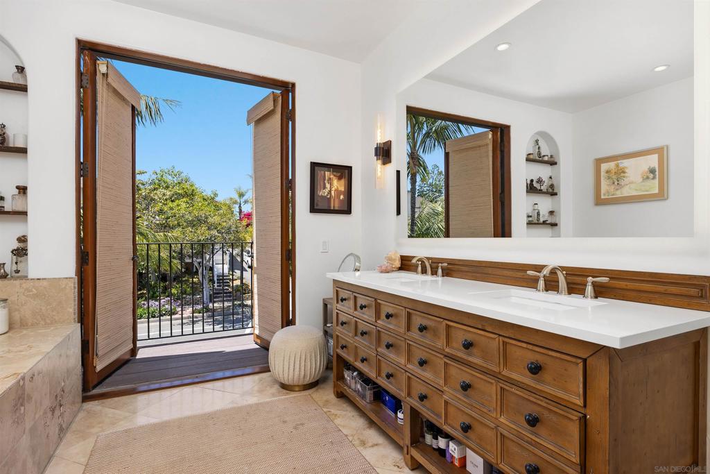 Leucadia - Residential Lease