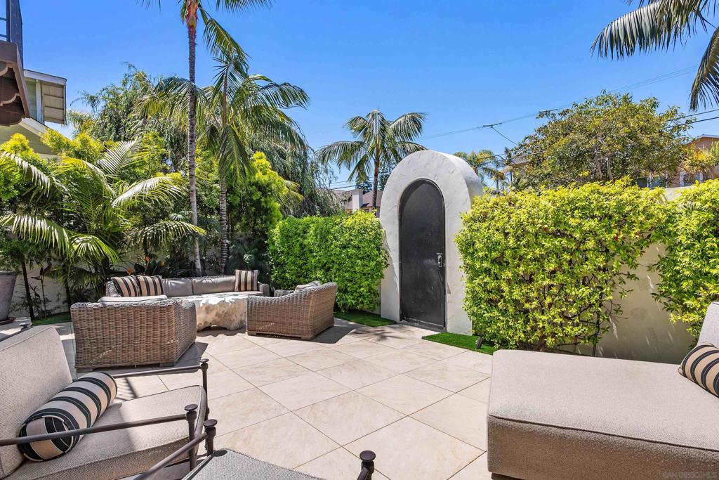 Leucadia - Residential Lease