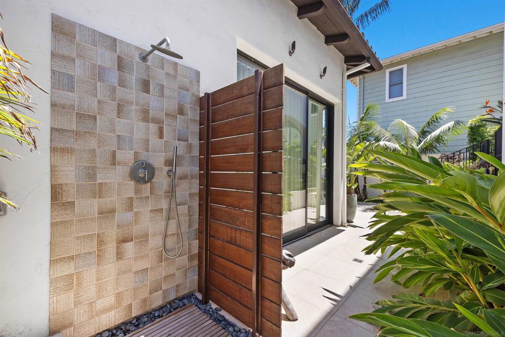 Leucadia - Residential Lease