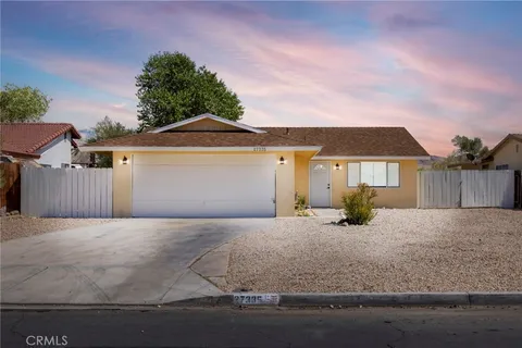 27335 Peach Tree Lane, Helendale, CA 92342 - #: HD25196330