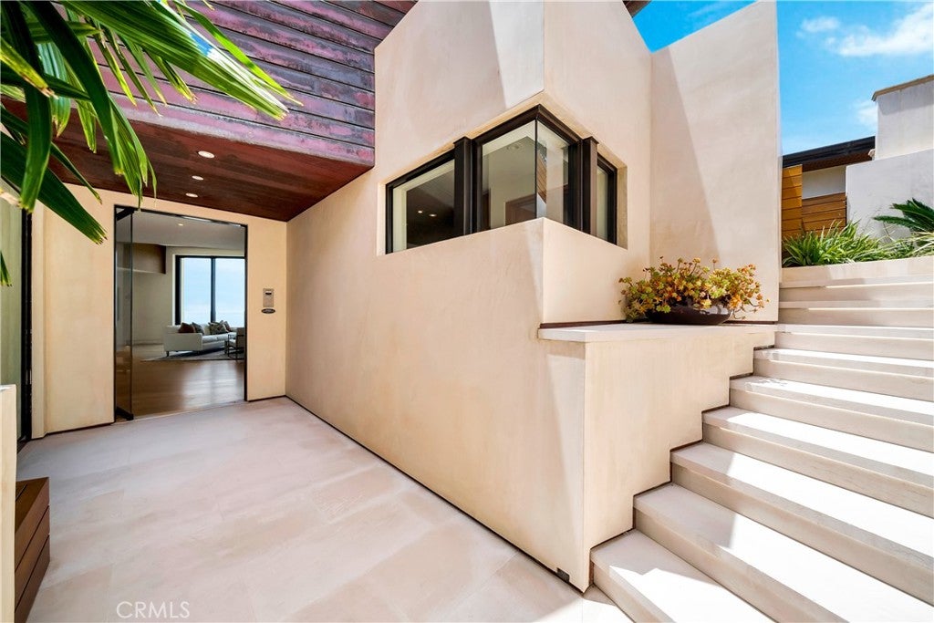 18 Lagunita Drive, Laguna Beach CA 92651 - Photo 37
