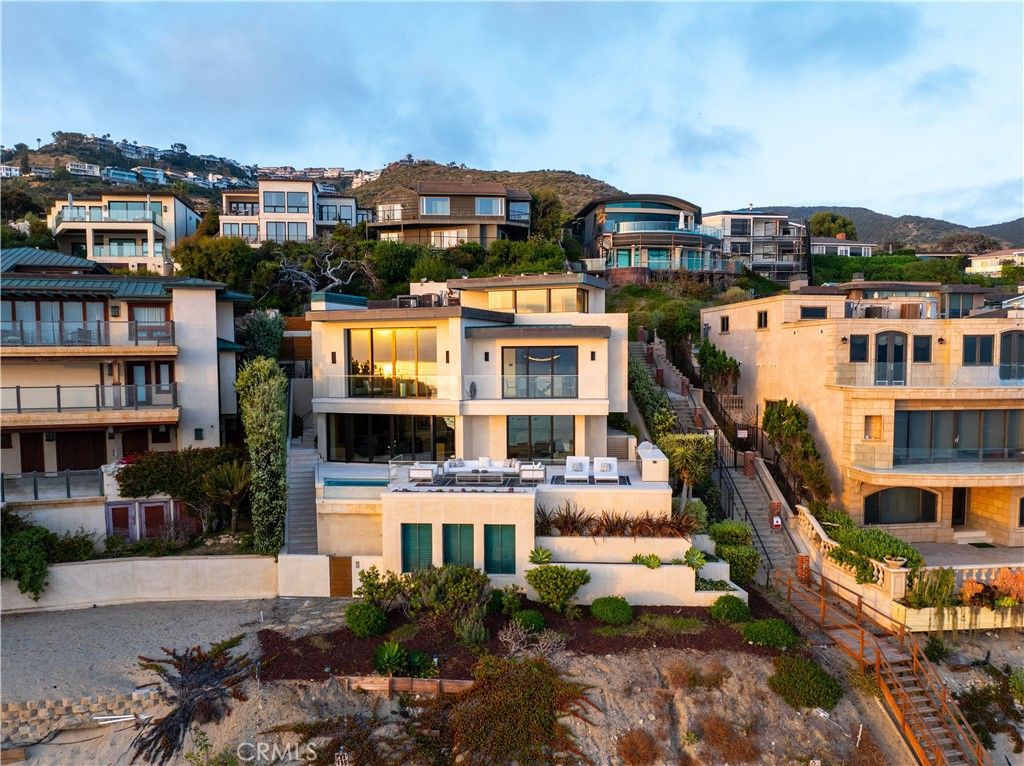 Photo of 18 Lagunita Drive Dr, Laguna Beach, CA 92651 (MLS # OC26093621)