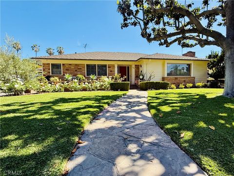 Photo of 400 W Alberta St, Anaheim, CA 92805 (MLS # SW26081825)