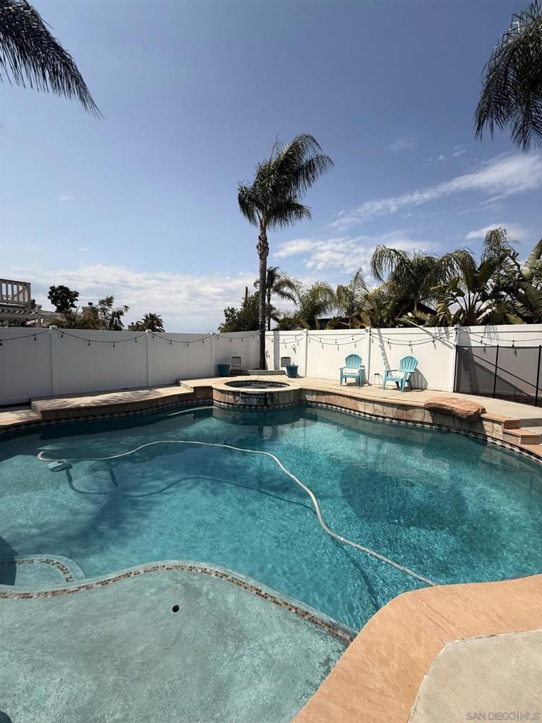 44902 Camino Alamosa