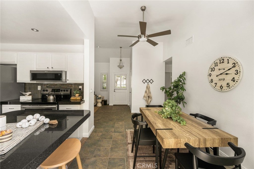 49 Summerfield 99, Irvine CA 92614 - Photo 32