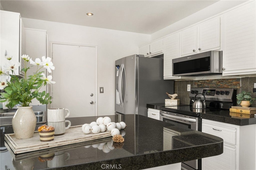 49 Summerfield 99, Irvine CA 92614 - Photo 24