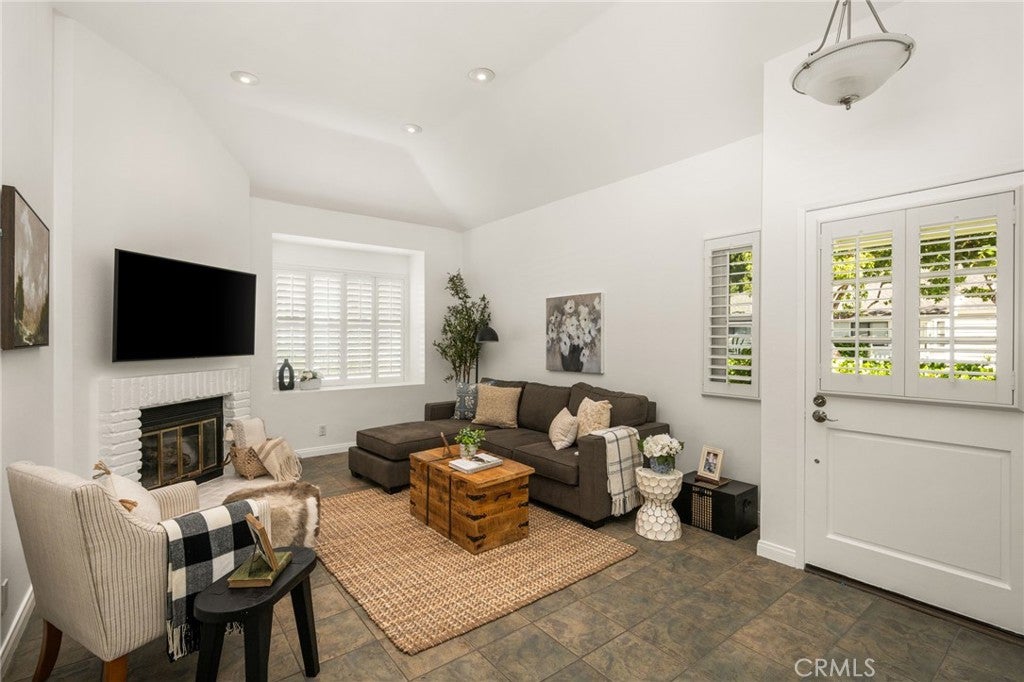 49 Summerfield 99, Irvine CA 92614 - Photo 15