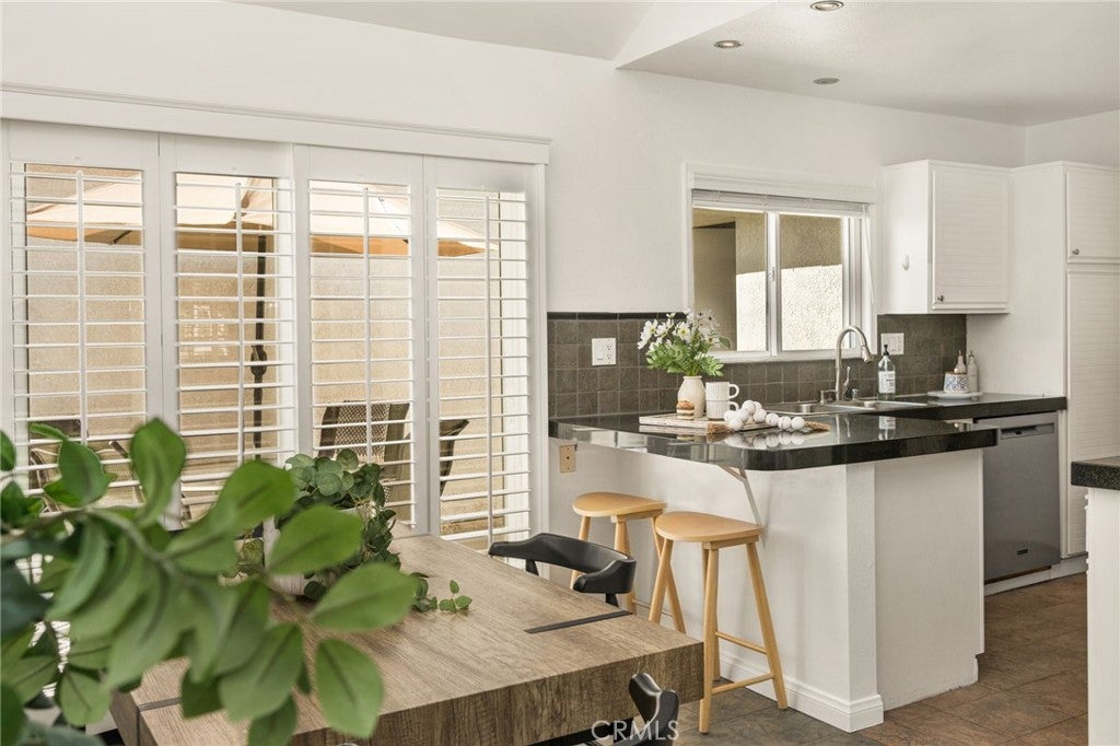 49 Summerfield 99, Irvine CA 92614 - Photo 21