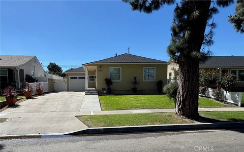 4959 Premiere Avenue Lakewood CA 90712