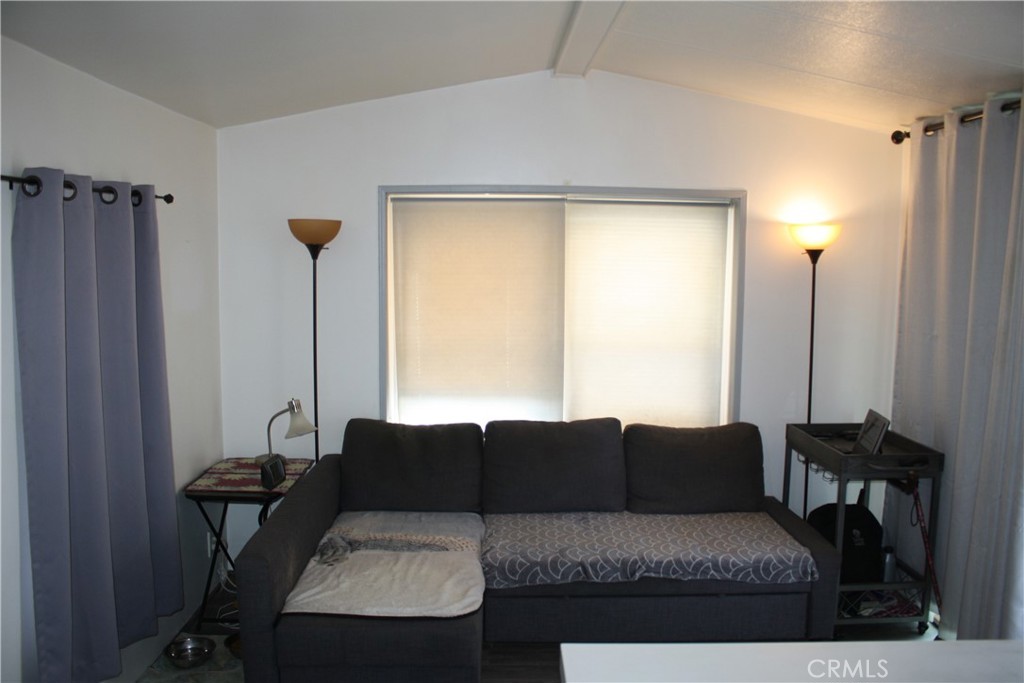 1900 Artesia Boulevard 5
