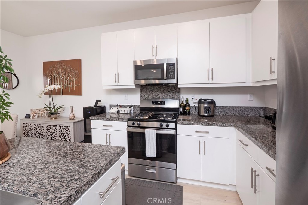 16657 Snowdrop Lane 2