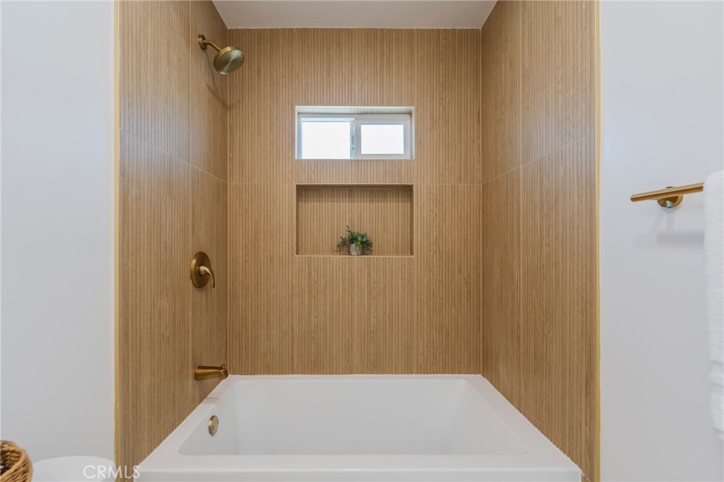 Bixby Knolls (BK) - Residential