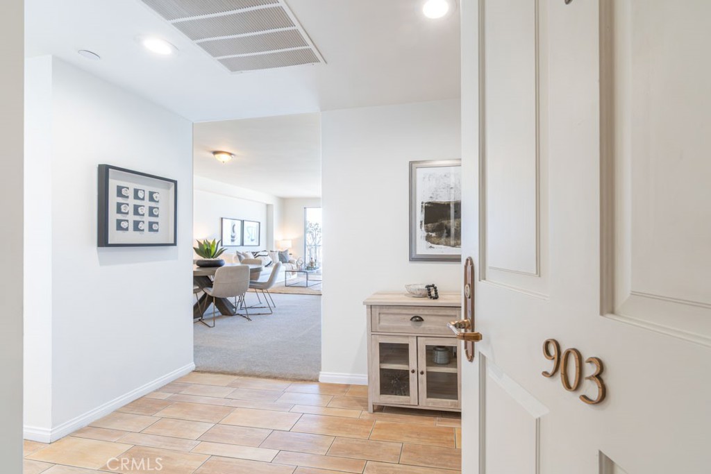 850 E Ocean Blvd 903