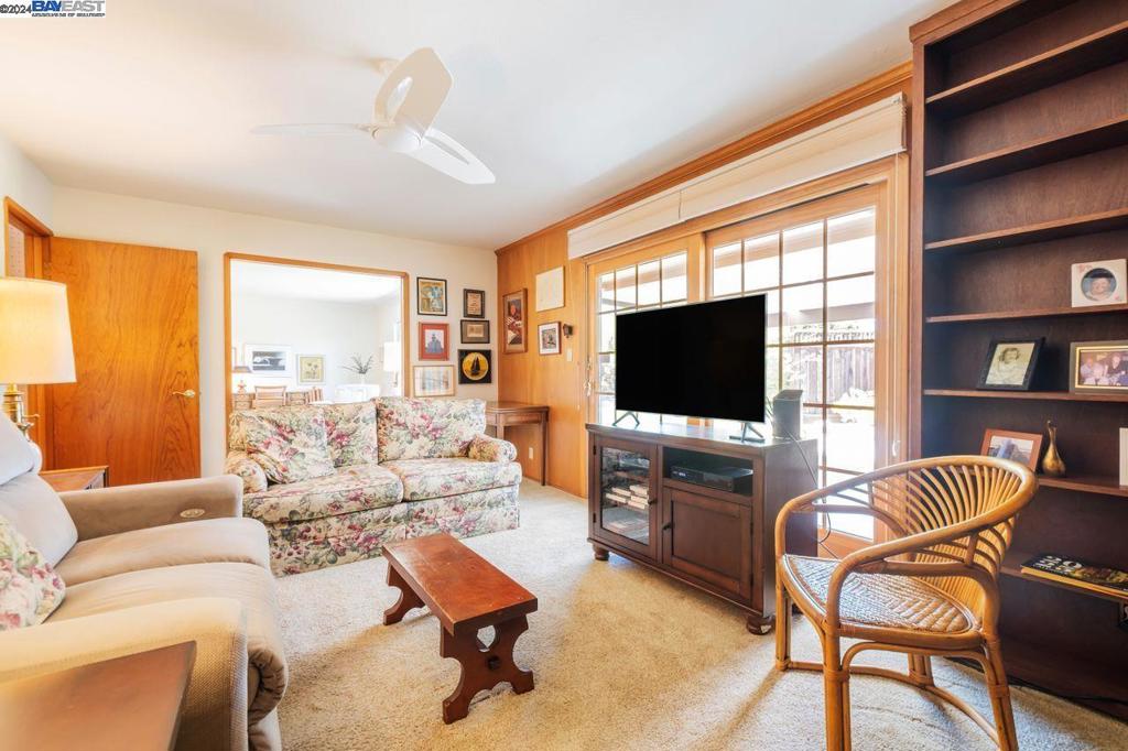 GLENMOOR GARDENS - Residential