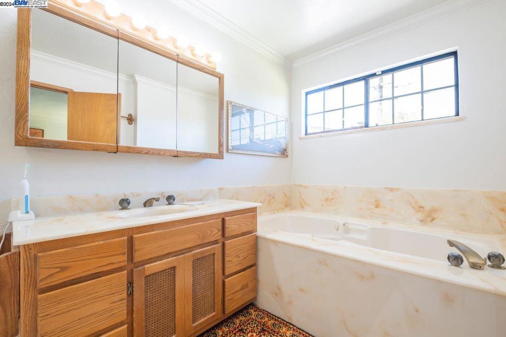 GLENMOOR GARDENS - Residential