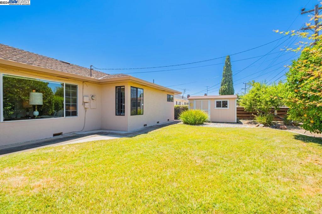 GLENMOOR GARDENS - Residential