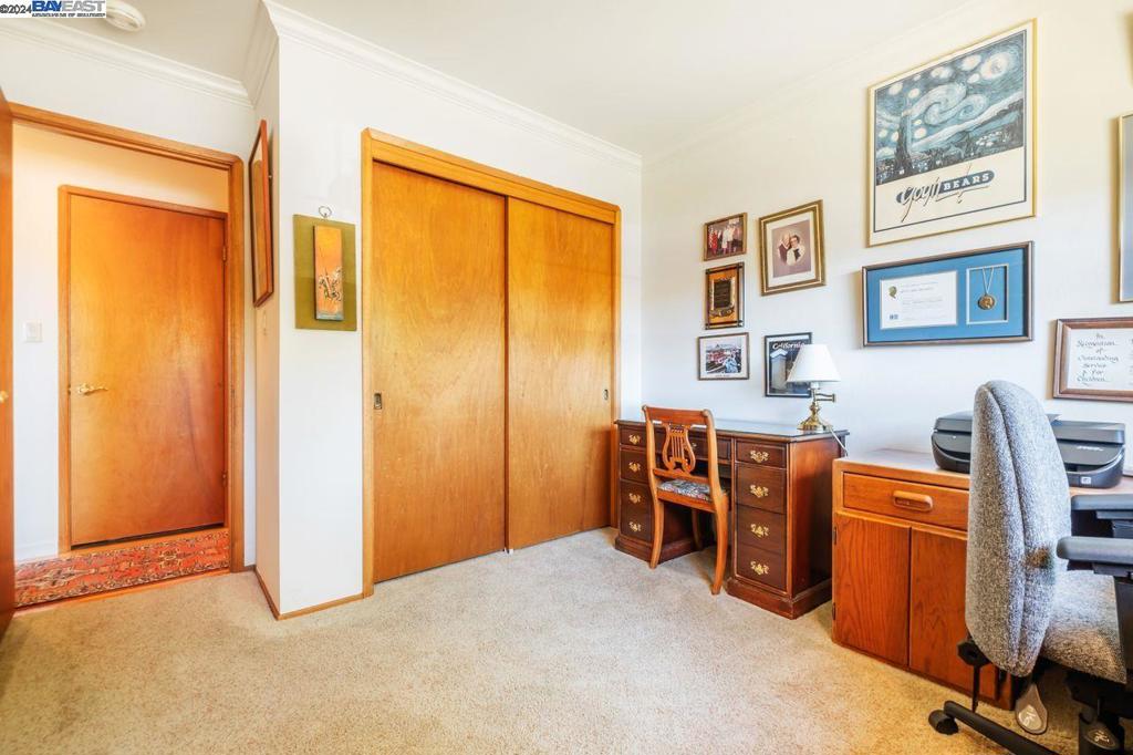 GLENMOOR GARDENS - Residential