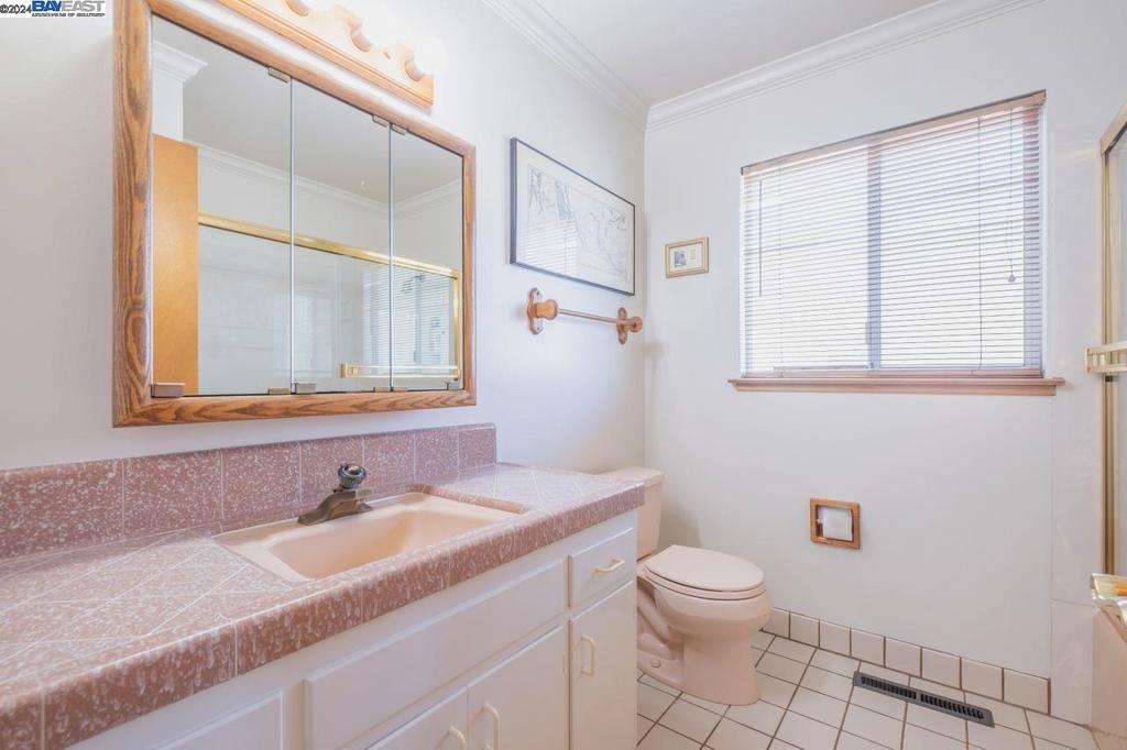 GLENMOOR GARDENS - Residential