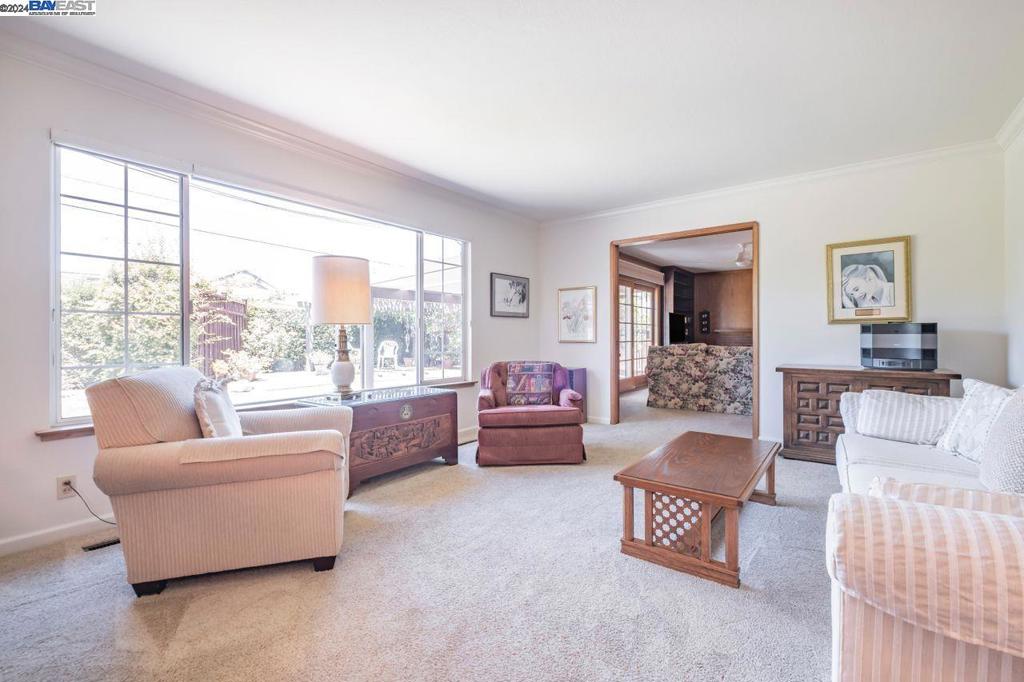 GLENMOOR GARDENS - Residential