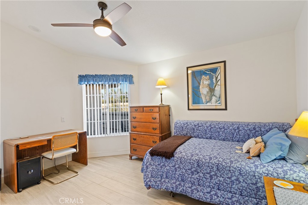 Desert Falls C.C. (32405) - Residential