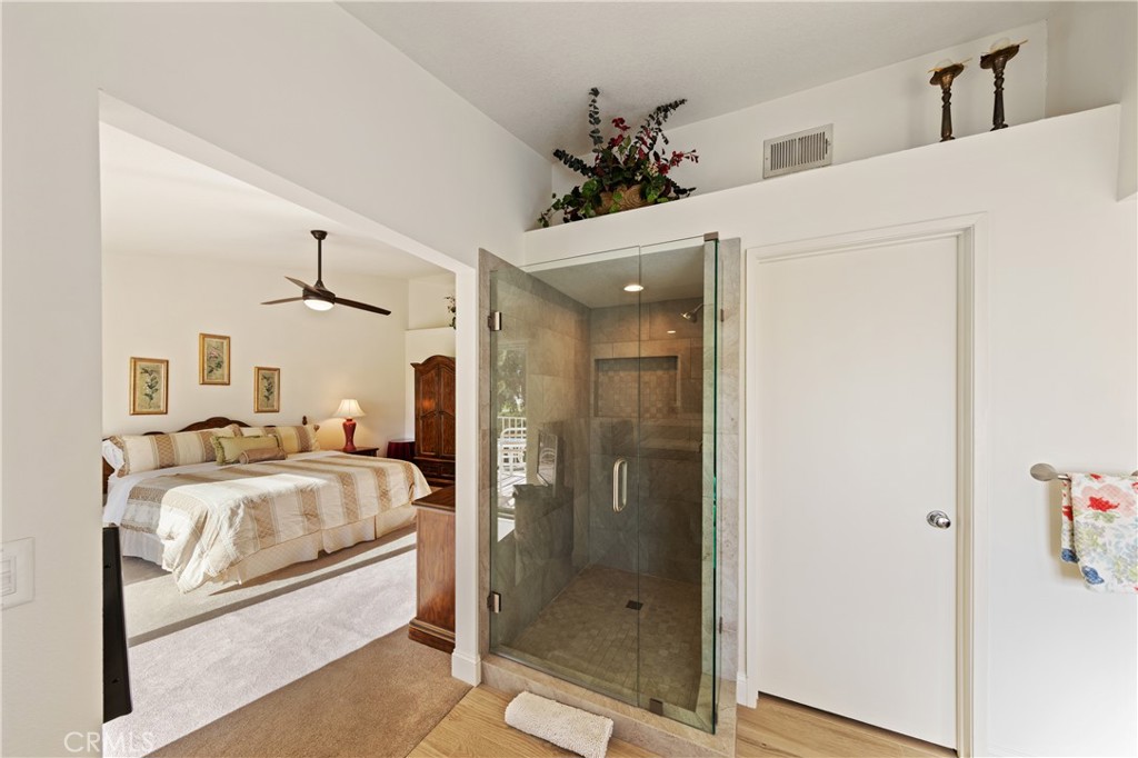 Desert Falls C.C. (32405) - Residential