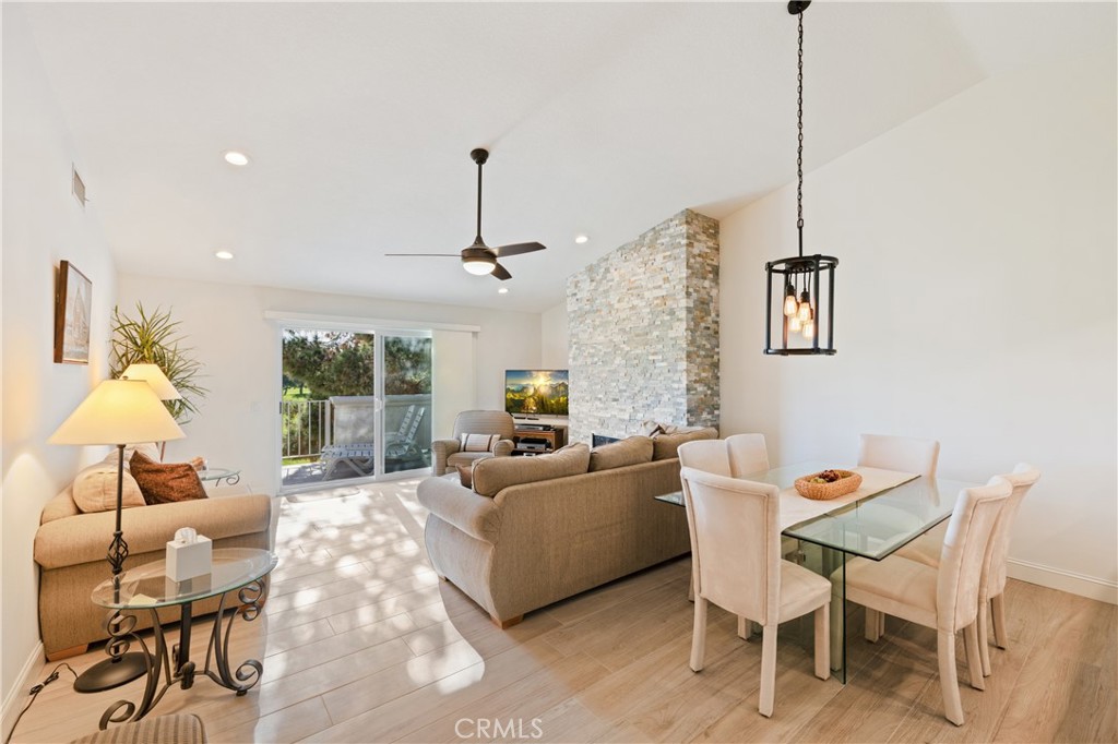 Desert Falls C.C. (32405) - Residential