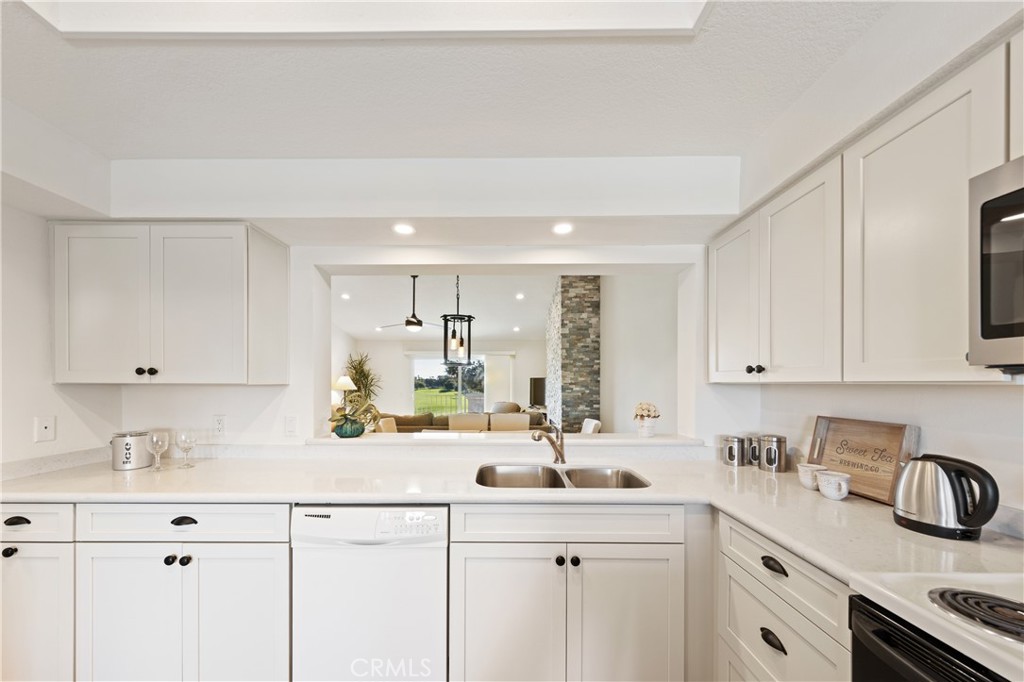 Desert Falls C.C. (32405) - Residential