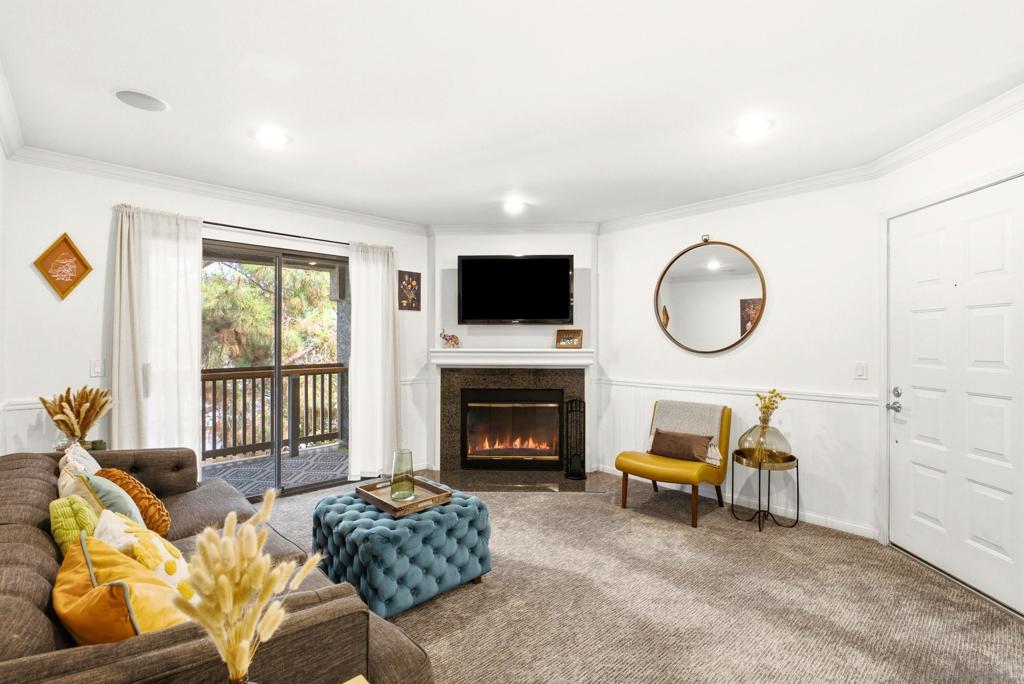 12015 Alta Carmel Ct 302