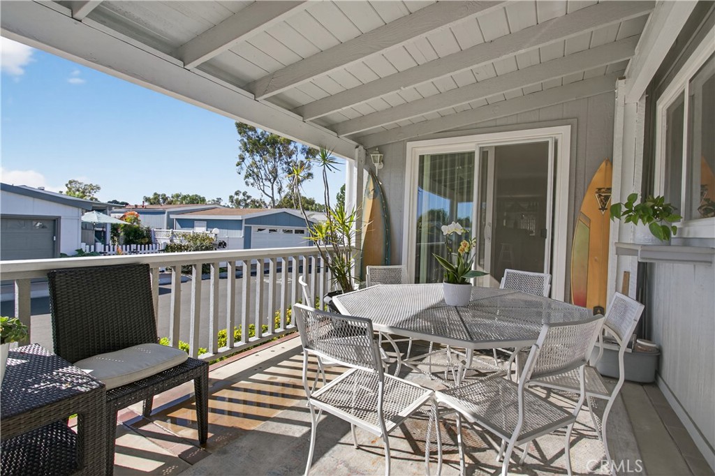 5200 Irvine Boulevard 256