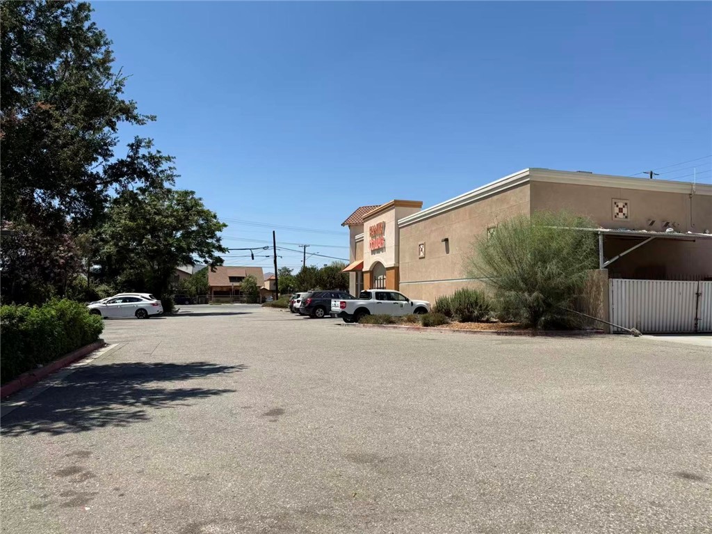 1710 Main Street
