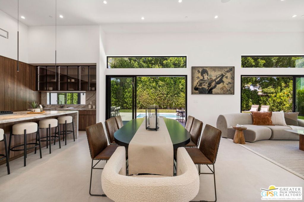 Properties 1458 E El Alameda