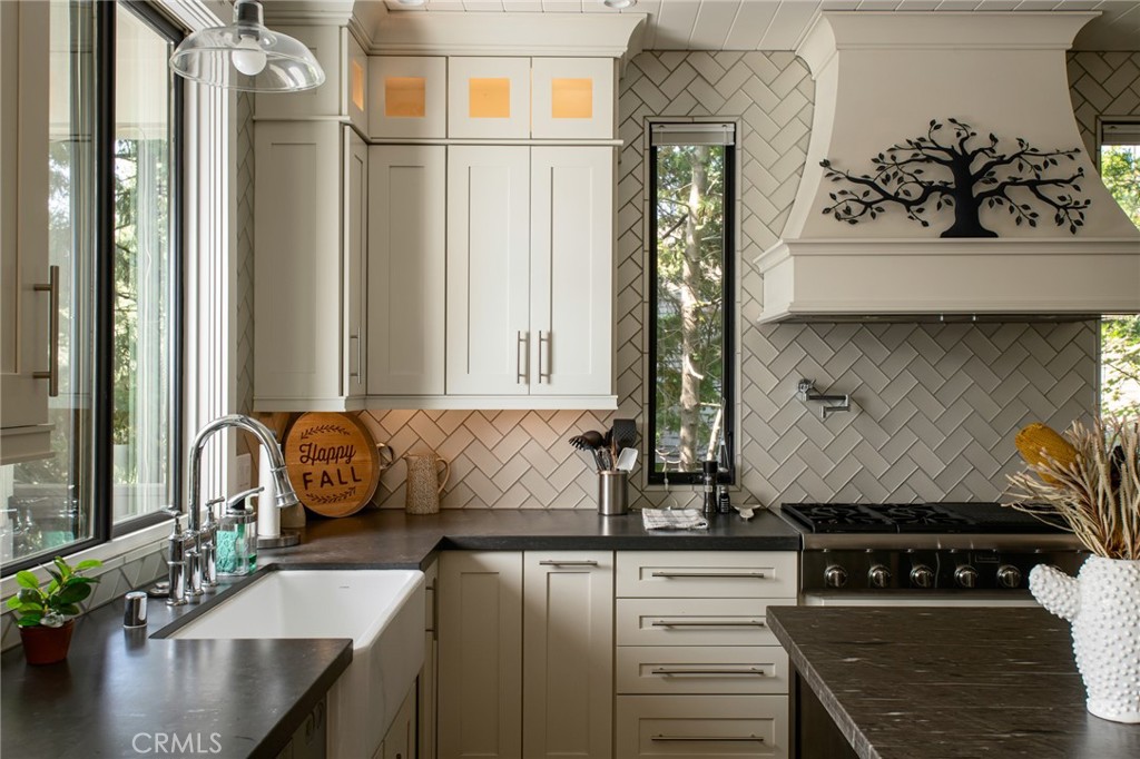 Arrowhead Woods (AWHW) - Residential