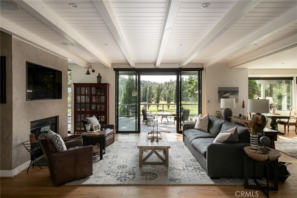 Arrowhead Woods (AWHW) - Residential