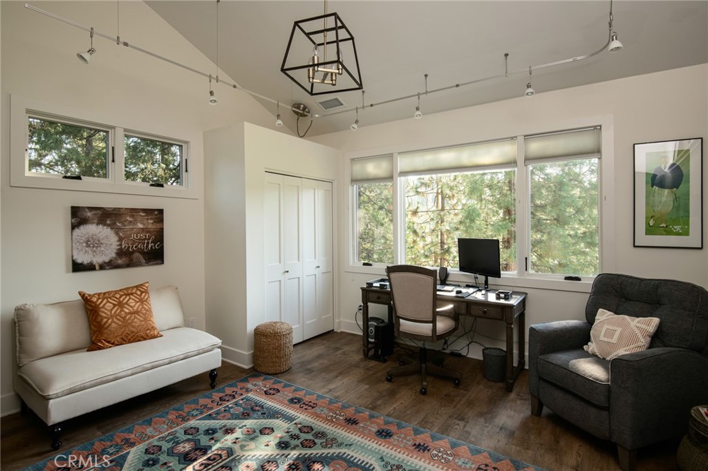 Arrowhead Woods (AWHW) - Residential