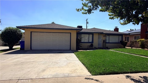 Photo of 1123 E 38th ST, San Bernardino, CA 92404 (MLS # DW26221304)