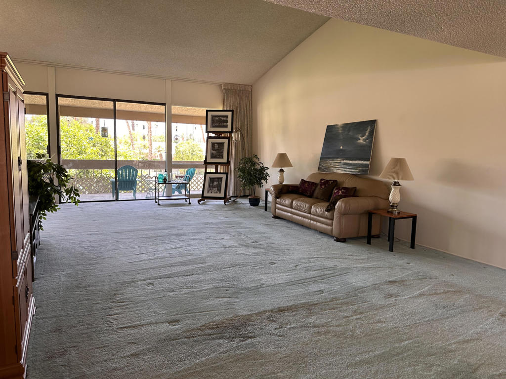 43331 Lacovia Drive