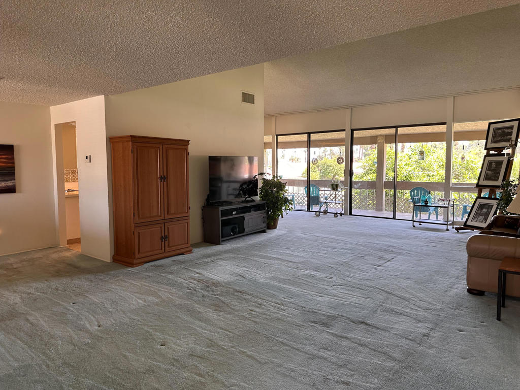 43331 Lacovia Drive
