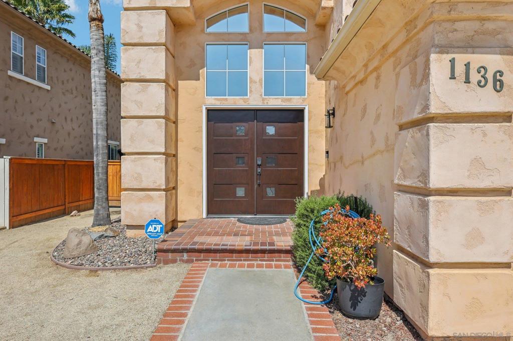 1136 Crystal Downs Dr