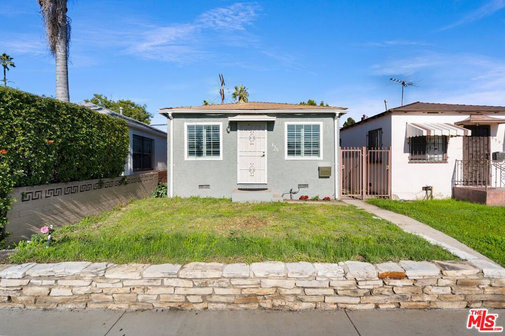 8911 Cattaraugus Avenue, Los Angeles CA 90034