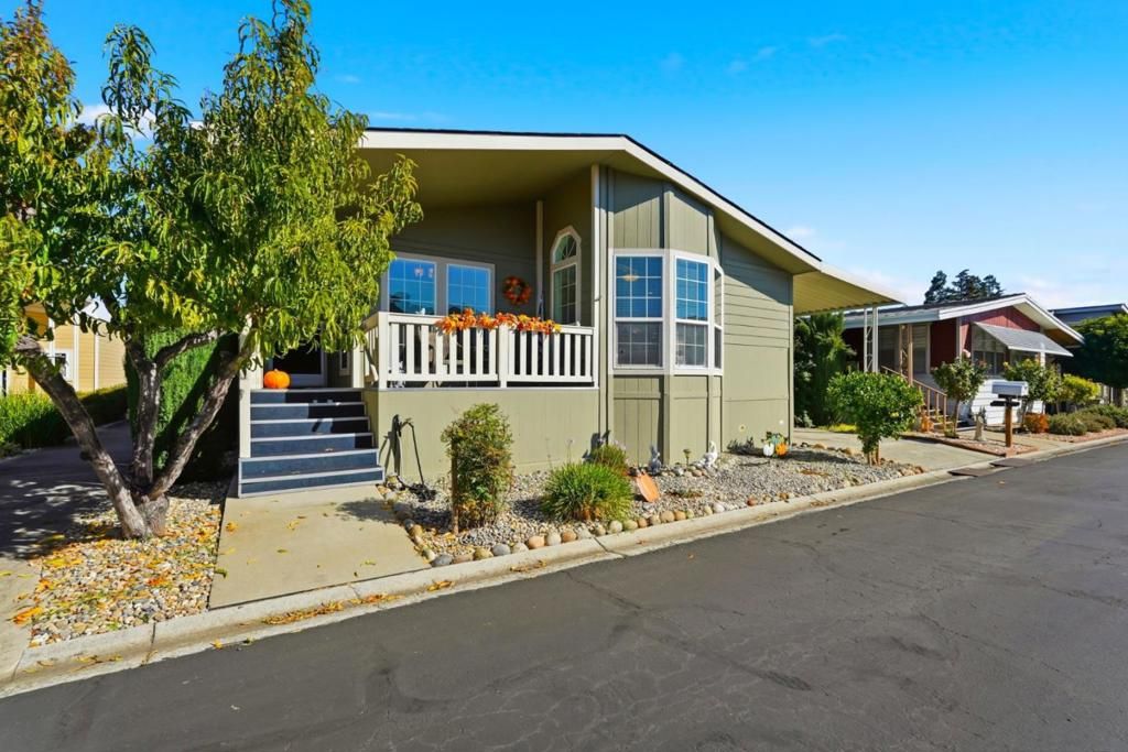 Photo of 845 Villa Teresa Way, San Jose, CA 95123 (MLS # ML82026502)