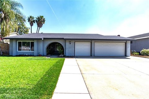 Photo of 6275 Sapphire Street, Rancho Cucamonga, CA 91701 (MLS # IV26065486)