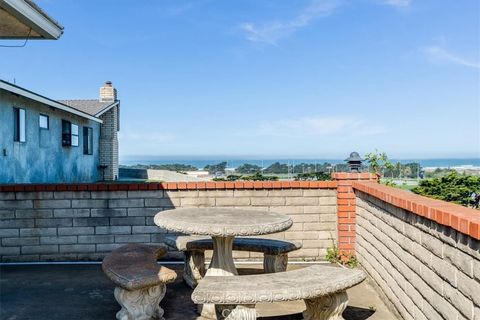 Tiny photo for 489 Sunset Court, Morro Bay, CA 93442 (MLS # SC26110330)