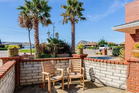Tiny photo for 489 Sunset Court, Morro Bay, CA 93442 (MLS # SC26110330)