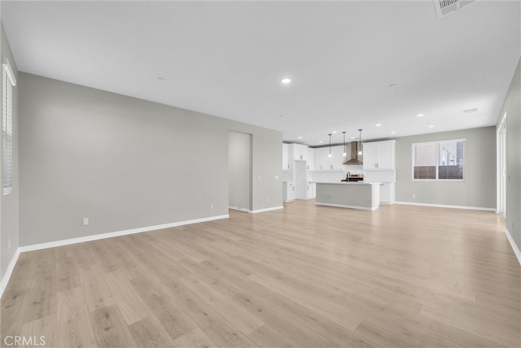 14196 Hercules Street