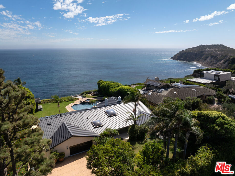 29020 Cliffside Drive