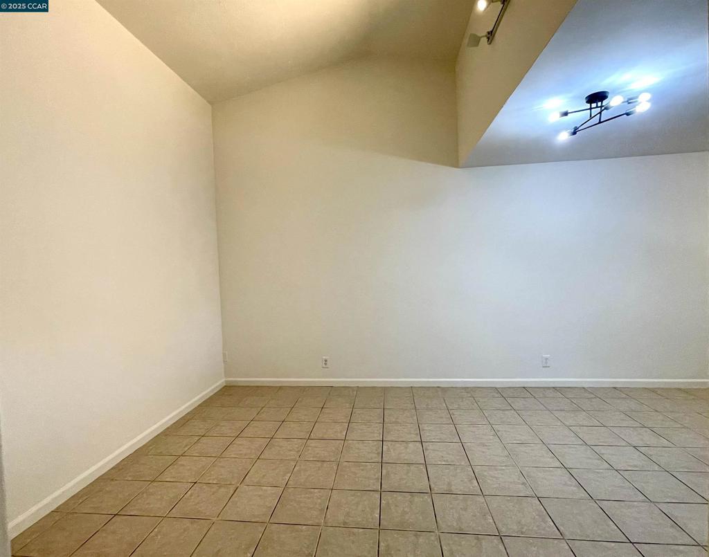 SANDIWOOD - Residential