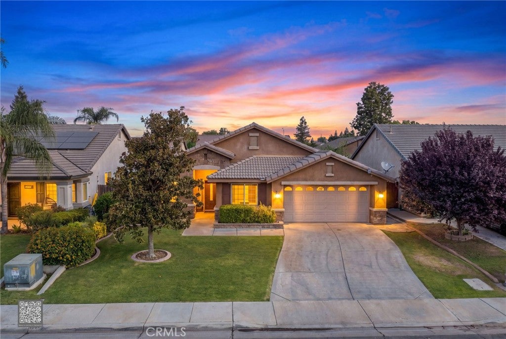 5116 Silver Clover
