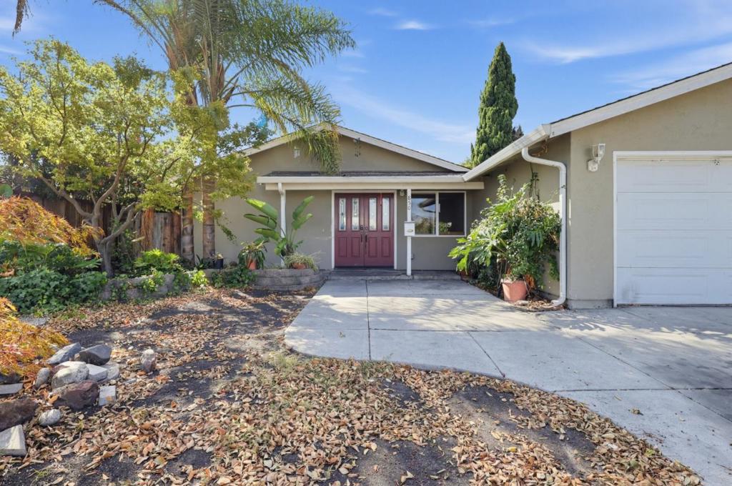 850 Lakebird Drive